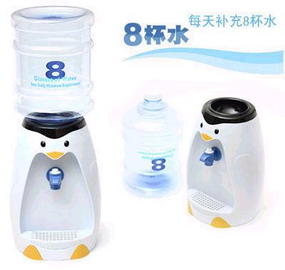 请问饮水机每天耗电量多少。 额定电压220v 额