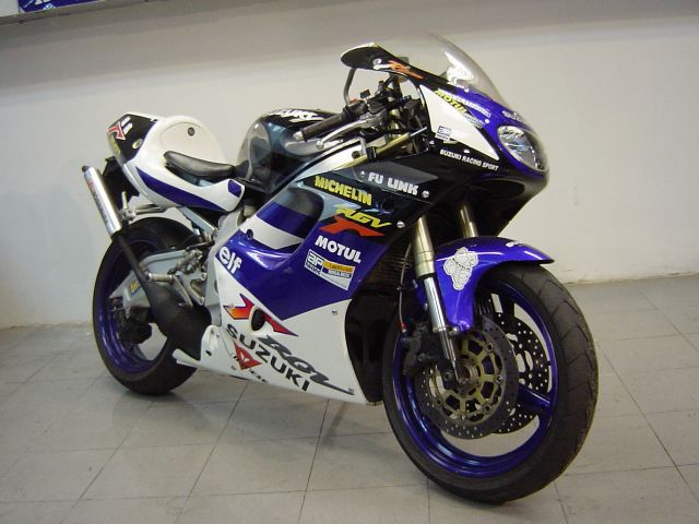 非会员用户可以付费或者通过Q豆兑换会员的网