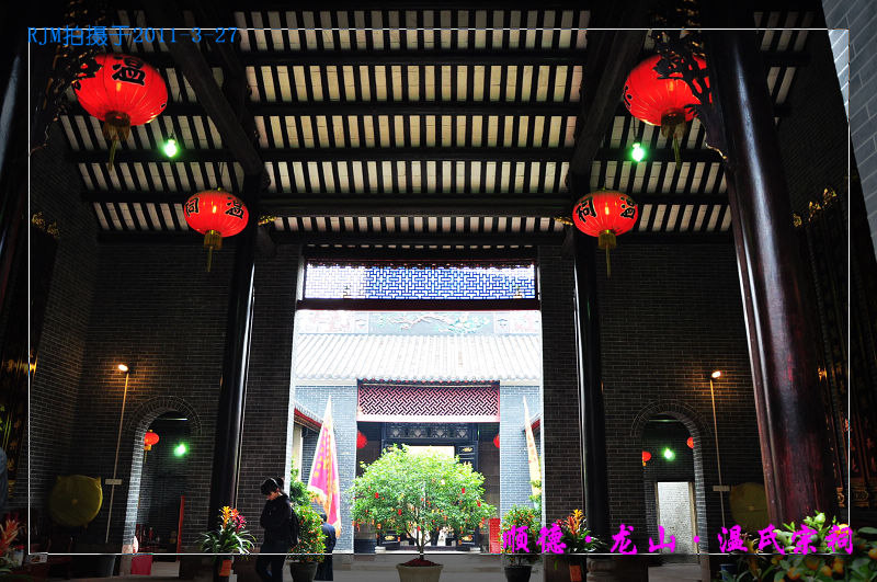 假如我10元买的某股票,买了十手,即1万。第二