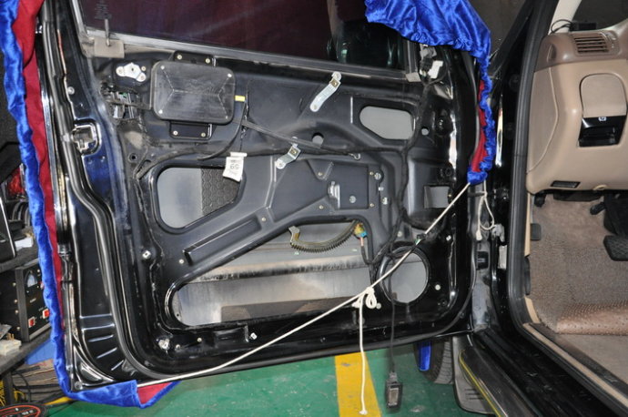 二千沙龙社区-【佛山朗利】奔驰ML350改装新