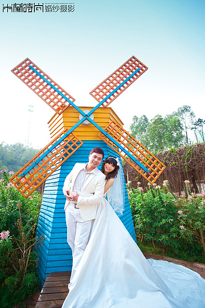 扬州米兰婚纱摄影_幸福的爱 婚纱摄影 扬州米兰摄影产品分类(2)